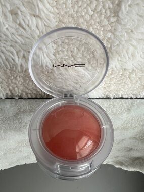 MAC Glowplay Cushiony Blush - Grand